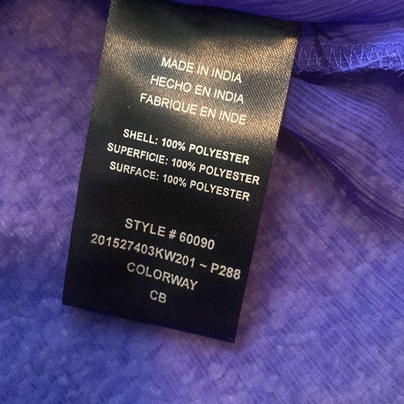 ★NWT★ 2B BEBE Sheer Top - Size Sm - Picture 9 of 9